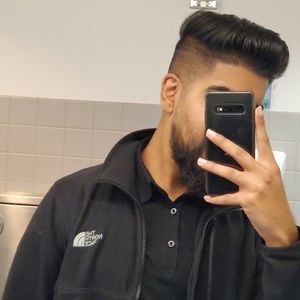 Meet your Posher, Hamza